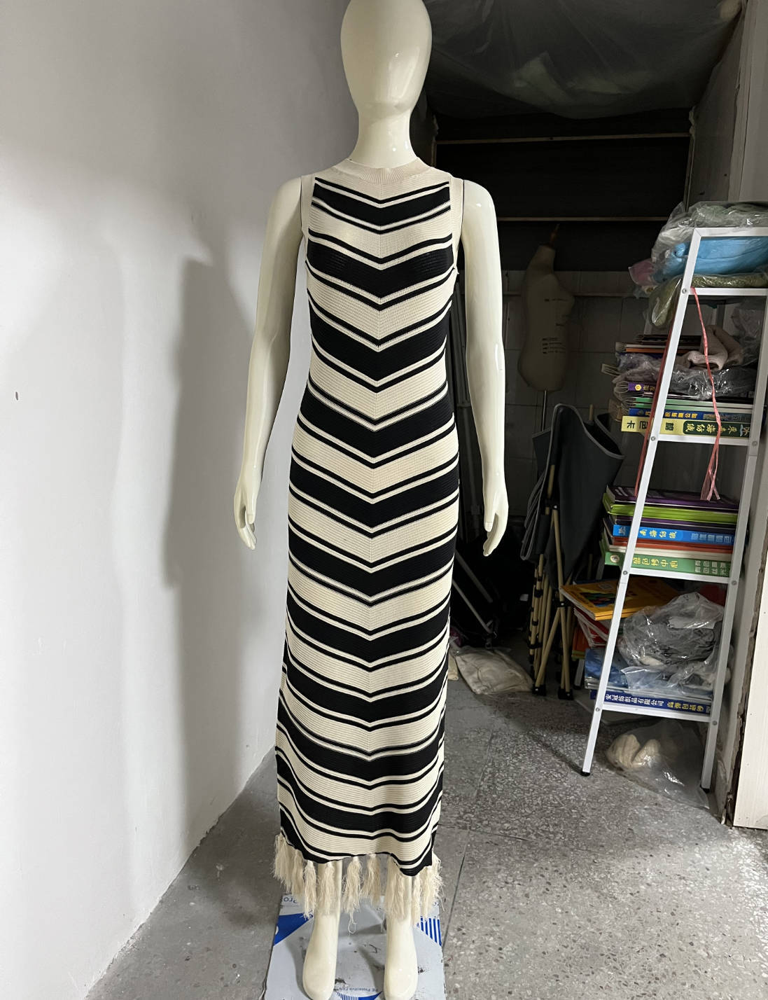 Sexy Tight Striped Tassel Knitted Dress Women Sleeveless Summer Midi Dress