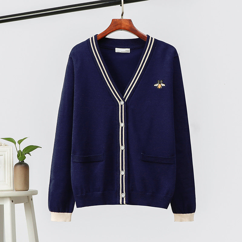 High Quality Sweater Women Autumn Winter Embroidery Little Bee Thick Knitwear Cardigan Coat