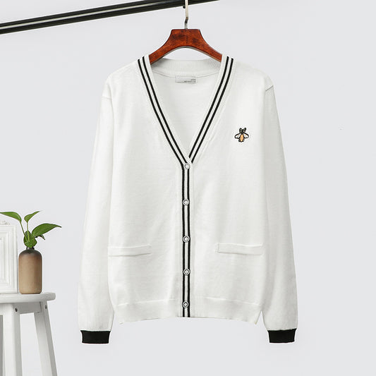 High Quality Sweater Women Autumn Winter Embroidery Little Bee Thick Knitwear Cardigan Coat